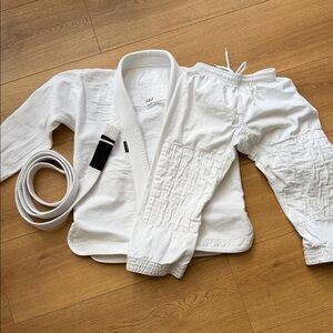Kids White Martial Arts Uniform M3